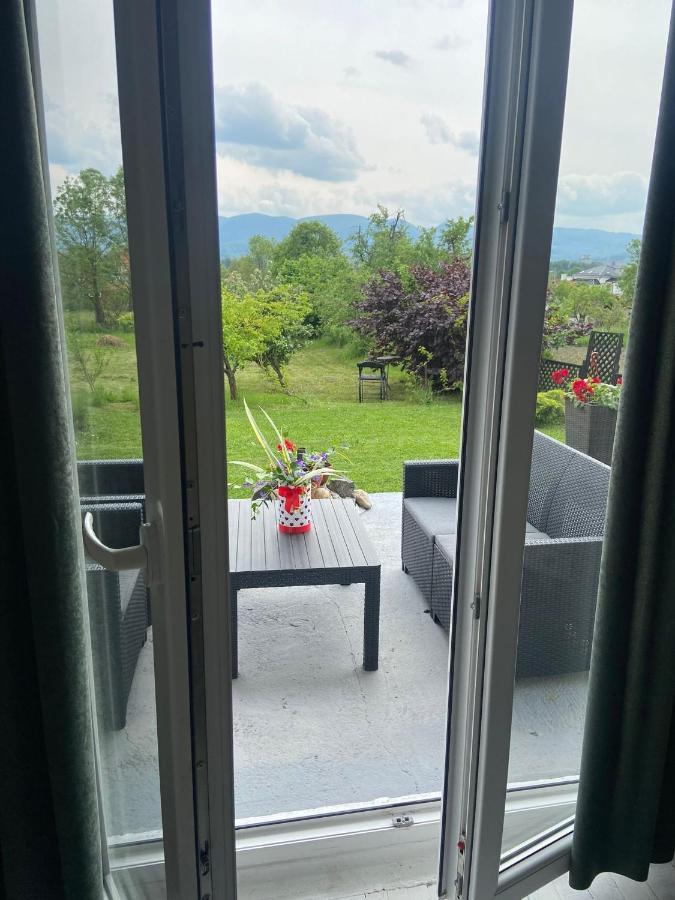 Mala Oaza Lägenhet Čačak Exteriör bild